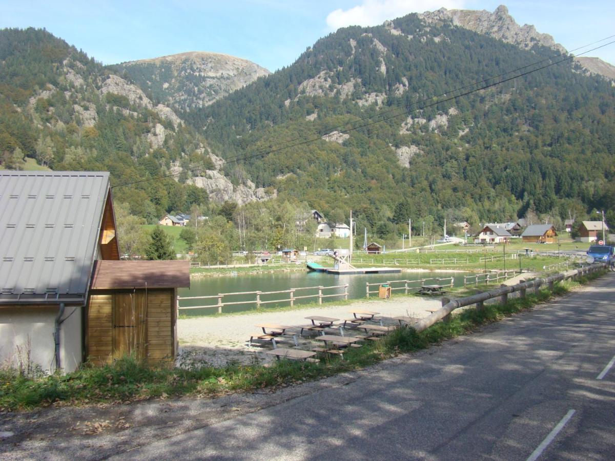 Studio au calme face aux montagnes dans station de ski La Morte Extérieur photo