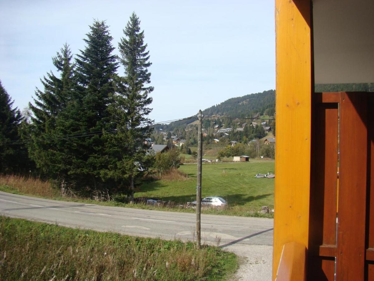 Studio au calme face aux montagnes dans station de ski La Morte Extérieur photo