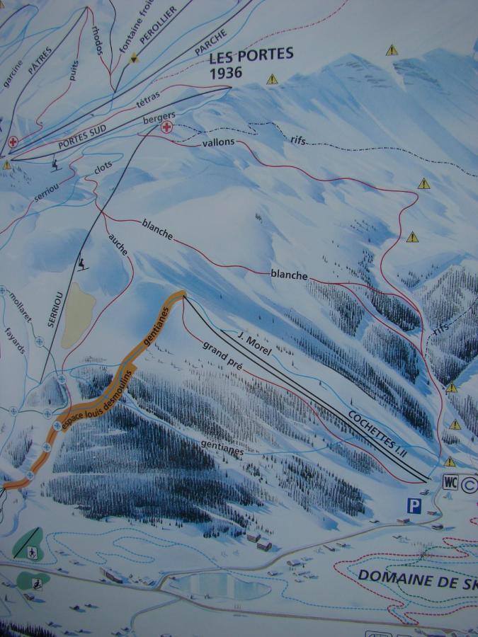 Studio au calme face aux montagnes dans station de ski La Morte Extérieur photo